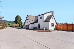 12575 Foothill Ave, San Martin, CA 95046 - Photo 51