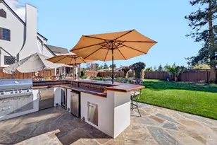 12575 Foothill Ave, San Martin, CA 95046 - Photo 31