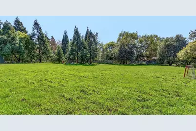 12575 Foothill Ave, San Martin, CA 95046 - Photo 49