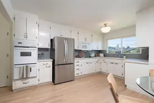 2769 Bromley Dr, San Carlos, CA 94070 - Photo 9