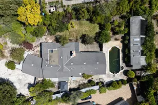 135 Stonehedge Rd, Hillsborough, CA 94010 - Photo 3
