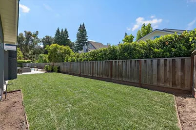 1345 Delfino Way, Menlo Park, CA 94025 - Photo 31