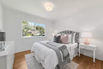 1345 Delfino Way, Menlo Park, CA 94025 - Photo 17