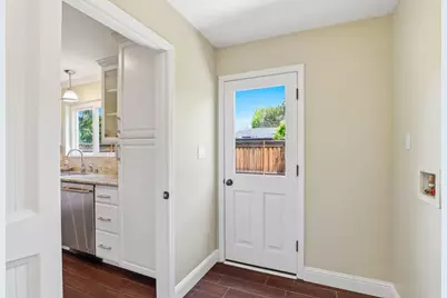 2725 Fairbrook Dr, Mountain View, CA 94040 - Photo 13