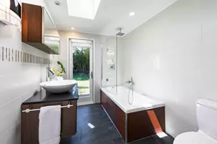 675 Evergreen St, Menlo Park, CA 94025 - Photo 19