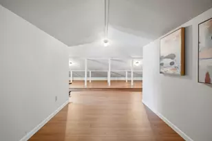 566 Everett Ave, Palo Alto, CA 94301 - Photo 35
