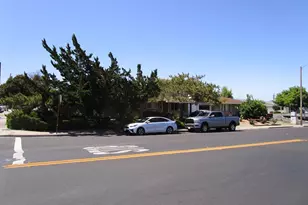 981 Sunset Dr, Hollister, CA 95023 - Photo 7