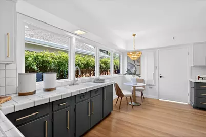 807 Rutherdale Ave, San Carlos, CA 94070 - Photo 5