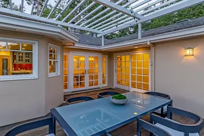 103 Toyon Ct, Woodside, CA 94062 - Photo 33