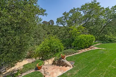 103 Toyon Ct, Woodside, CA 94062 - Photo 43