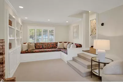 103 Toyon Ct, Woodside, CA 94062 - Photo 13