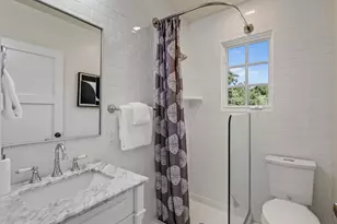 103 Toyon Ct, Woodside, CA 94062 - Photo 15
