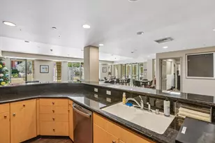 130 E San Fernando St 508, San Jose, CA 95112 - Photo 43