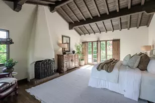 420 El Arroyo Rd, Hillsborough, CA 94010 - Photo 11