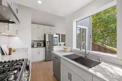 313 Lakeview Way, Redwood City, CA 94062 - Photo 45