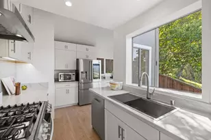 313 Lakeview Way, Redwood City, CA 94062 - Photo 45