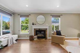 1270 Burrows Rd, Campbell, CA 95008 - Photo 13