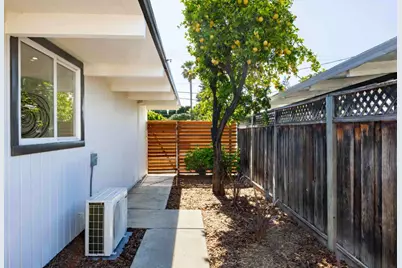 880 Goodwin Ave, San Jose, CA 95128 - Photo 3