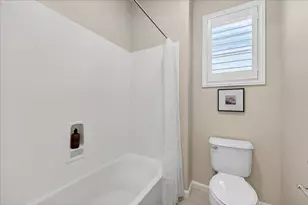18042 Calle Central, Morgan Hill, CA 95037 - Photo 41