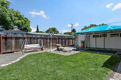 1181 Blazingwood Dr, Sunnyvale, CA 94089 - Photo 25