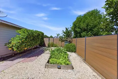 323 Hiller St, Belmont, CA 94002 - Photo 33