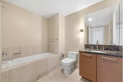 301 Mission St 24C, San Francisco, CA 94105 - Photo 15