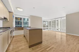 301 Mission St 24C, San Francisco, CA 94105 - Photo 1