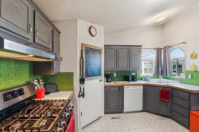 20 Russell Rd 8, Salinas, CA 93906 - Photo 9