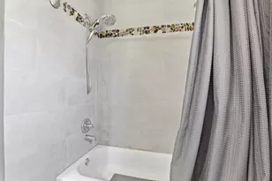 20 Russell Rd 8, Salinas, CA 93906 - Photo 21