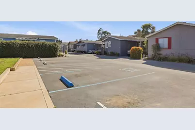 20 Russell Rd 8, Salinas, CA 93906 - Photo 29