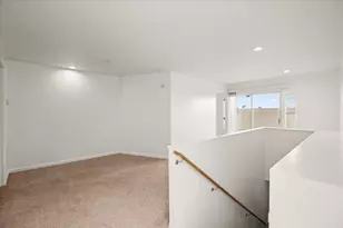 25583 Spring Dr, Hayward, CA 94542 - Photo 17