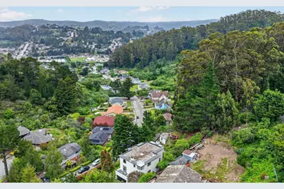 1523 Perez Dr, Pacifica, CA 94044 - Photo 89
