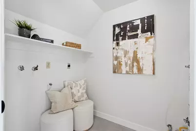 2303 Hastings Dr, Belmont, CA 94002 - Photo 25