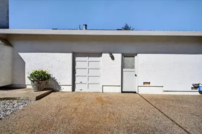 860 S Ridgemark Dr, Hollister, CA 95023 - Photo 47