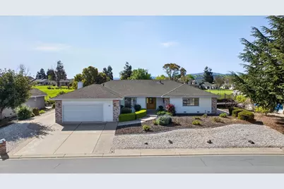 860 S Ridgemark Dr, Hollister, CA 95023 - Photo 3