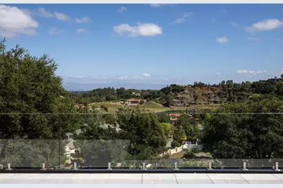 Laura Ct, Los Altos Hills, CA 94022 - Photo 45
