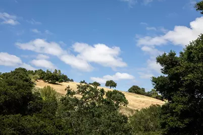 Laura Ct, Los Altos Hills, CA 94022 - Photo 49