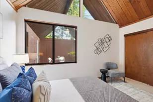 Hawthorne Ave, Los Altos, CA 94022 - Photo 25