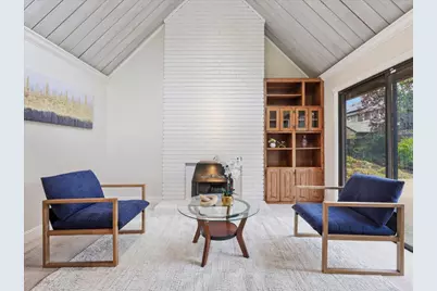 Hawthorne Avenue, Los Altos, CA 94022 - Photo 19
