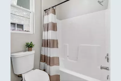 1553 Vinewood Way, Tracy, CA 95376 - Photo 25