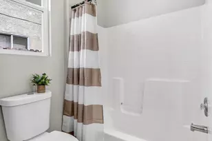 1553 Vinewood Way, Tracy, CA 95376 - Photo 25