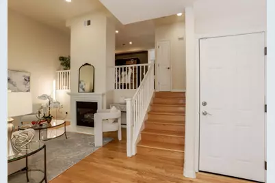 1352 McKinley Ct, San Jose, CA 95126 - Photo 7
