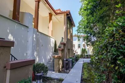 1352 McKinley Ct, San Jose, CA 95126 - Photo 5