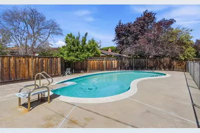 807 Cathedral Dr, Sunnyvale, CA 94087 - Photo 45