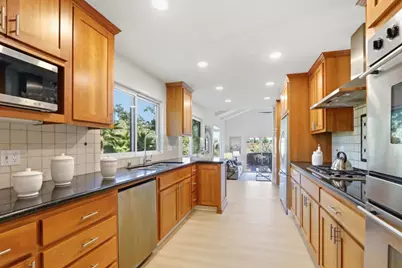 861 Dorel Dr, San Jose, CA 95132 - Photo 11