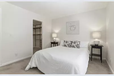 945 Catkin Ct, San Jose, CA 95128 - Photo 17