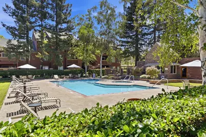945 Catkin Ct, San Jose, CA 95128 - Photo 27