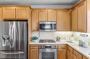 2244 Hendy Ln, San Jose, CA 95124 - Photo 15