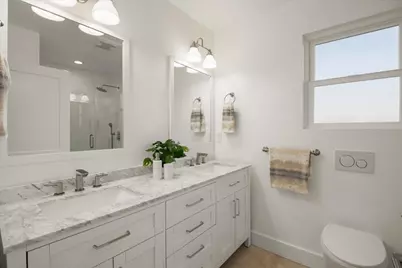 2351 Fruitdale Ave, San Jose, CA 95128 - Photo 19