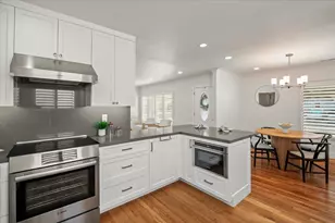 2351 Fruitdale Ave, San Jose, CA 95128 - Photo 13